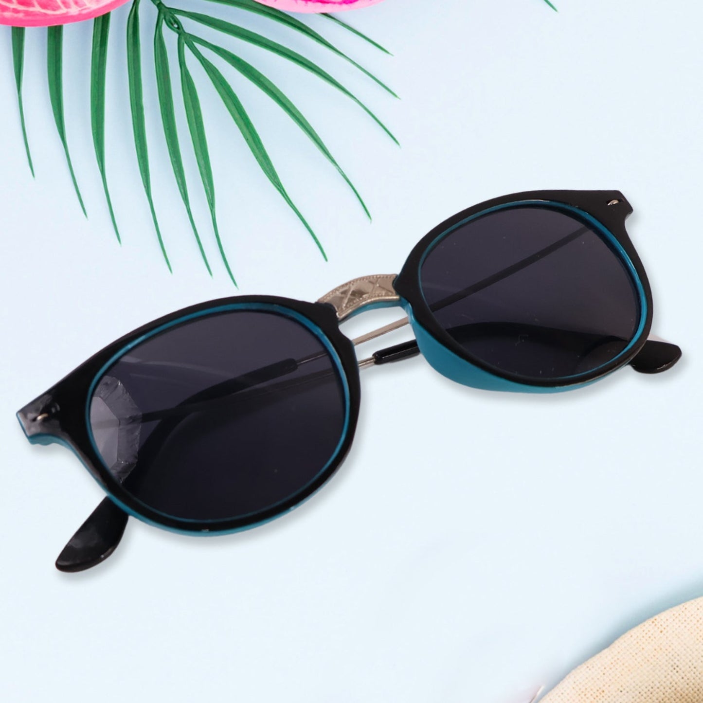 Sky-Blue UV Protected Round Sunglasses