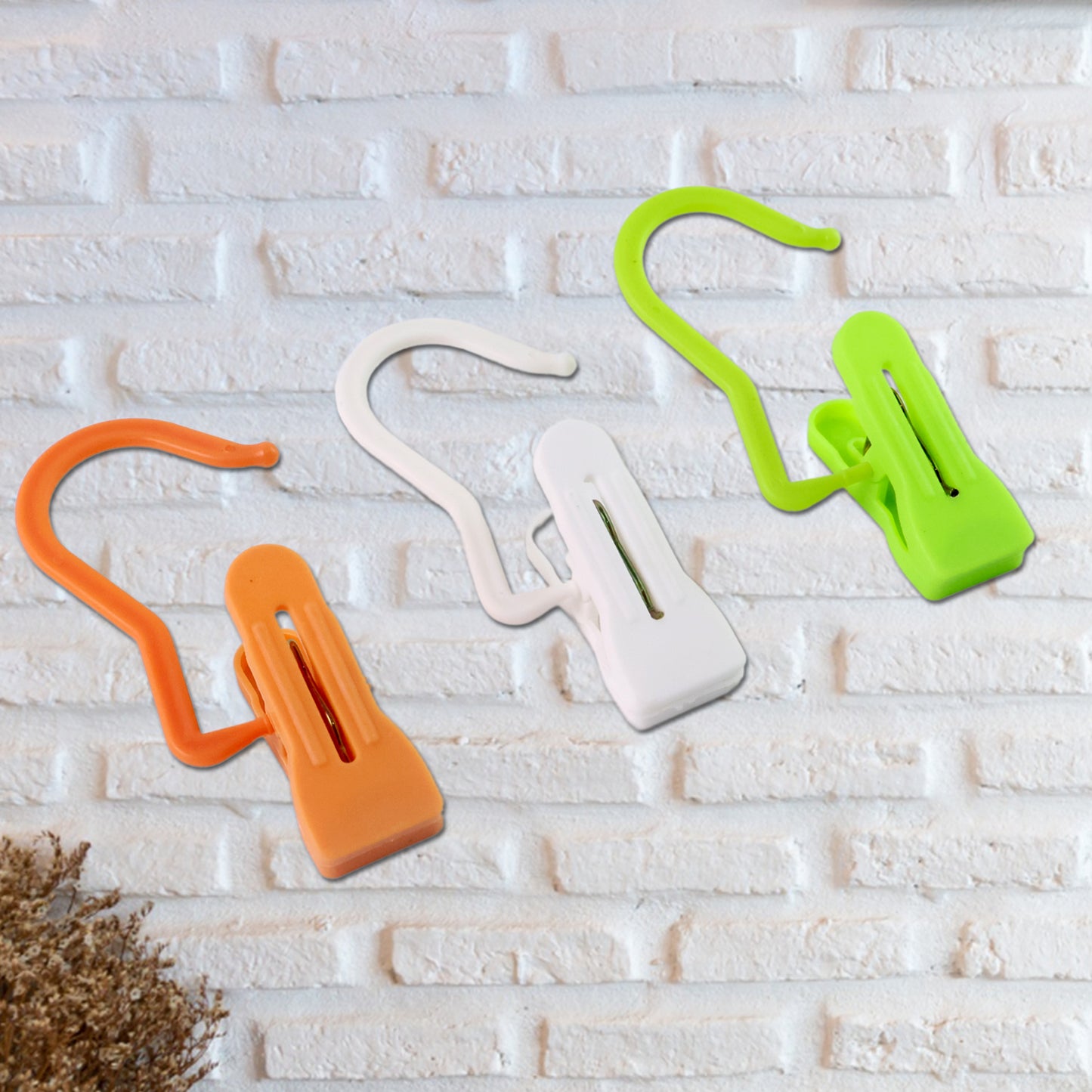 Multipurpose Hanging Hook Clip (1 Pc Mix Color) Wukusy