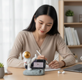 Astronaut Phone Stand - 3D Spaceman Holder