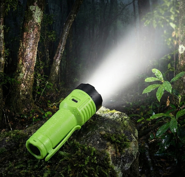 4 Modes Super Bright LED Torch Wukusy