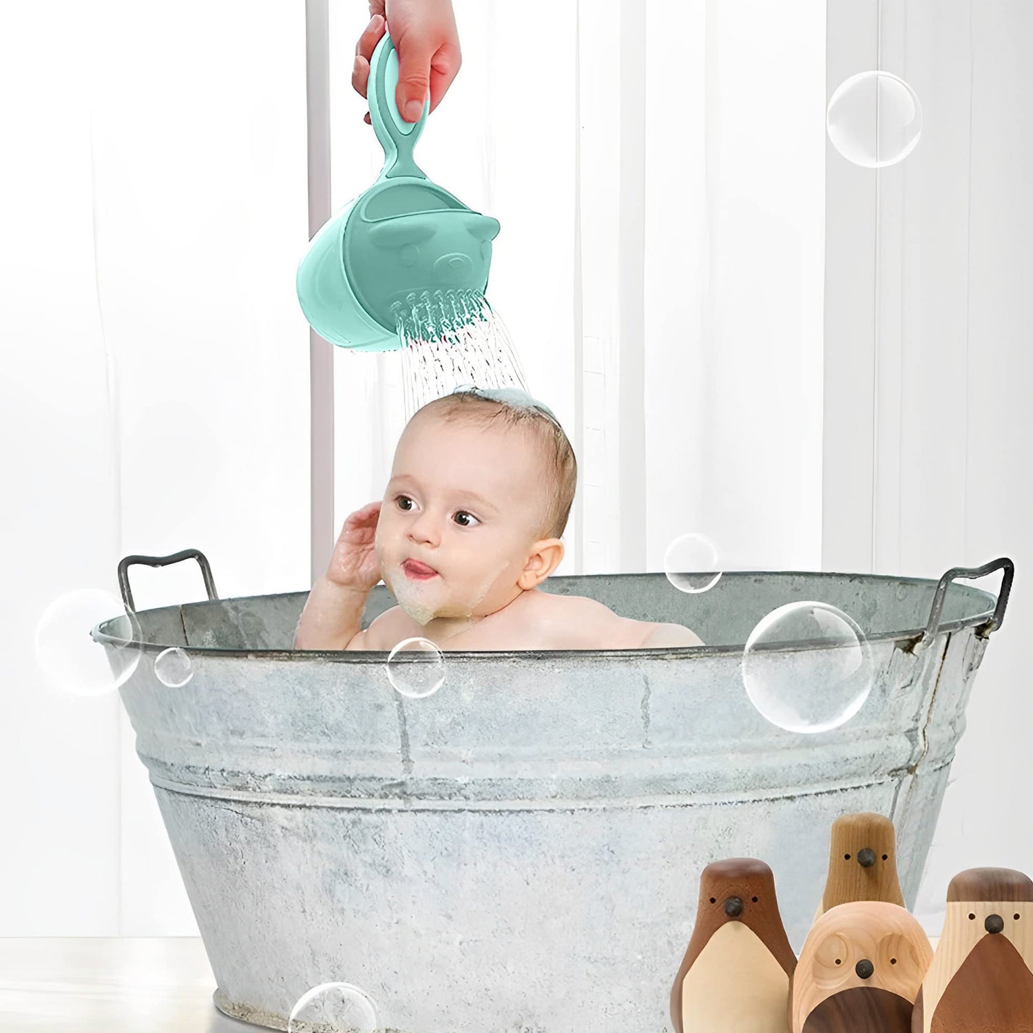 7697 Baby Shampoo Shower Cup Safe Soft Bathing Water Scorpion Baby Bath Tumbler Hair Washing Mug Rainer Wukusy