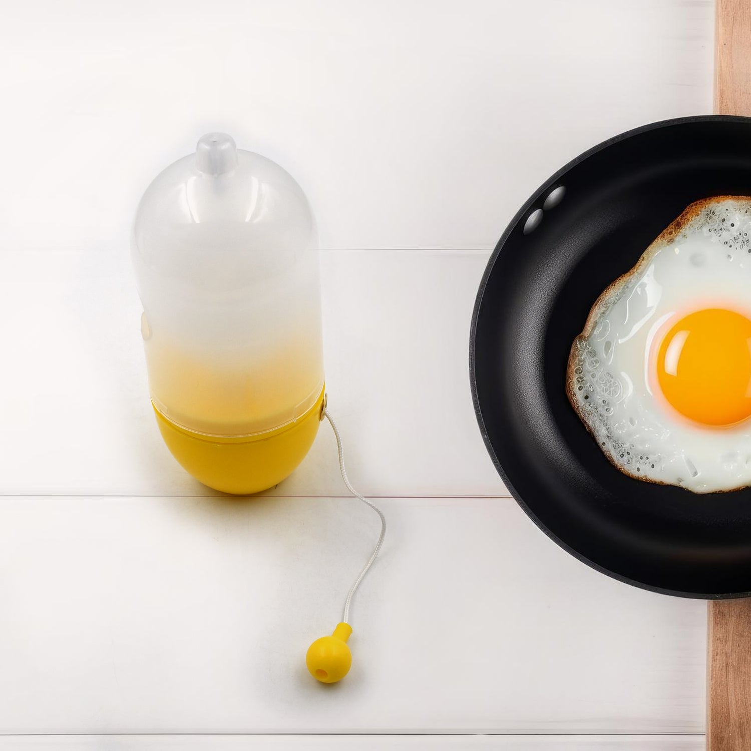 Manual Egg Scrambler - BuyItOnline