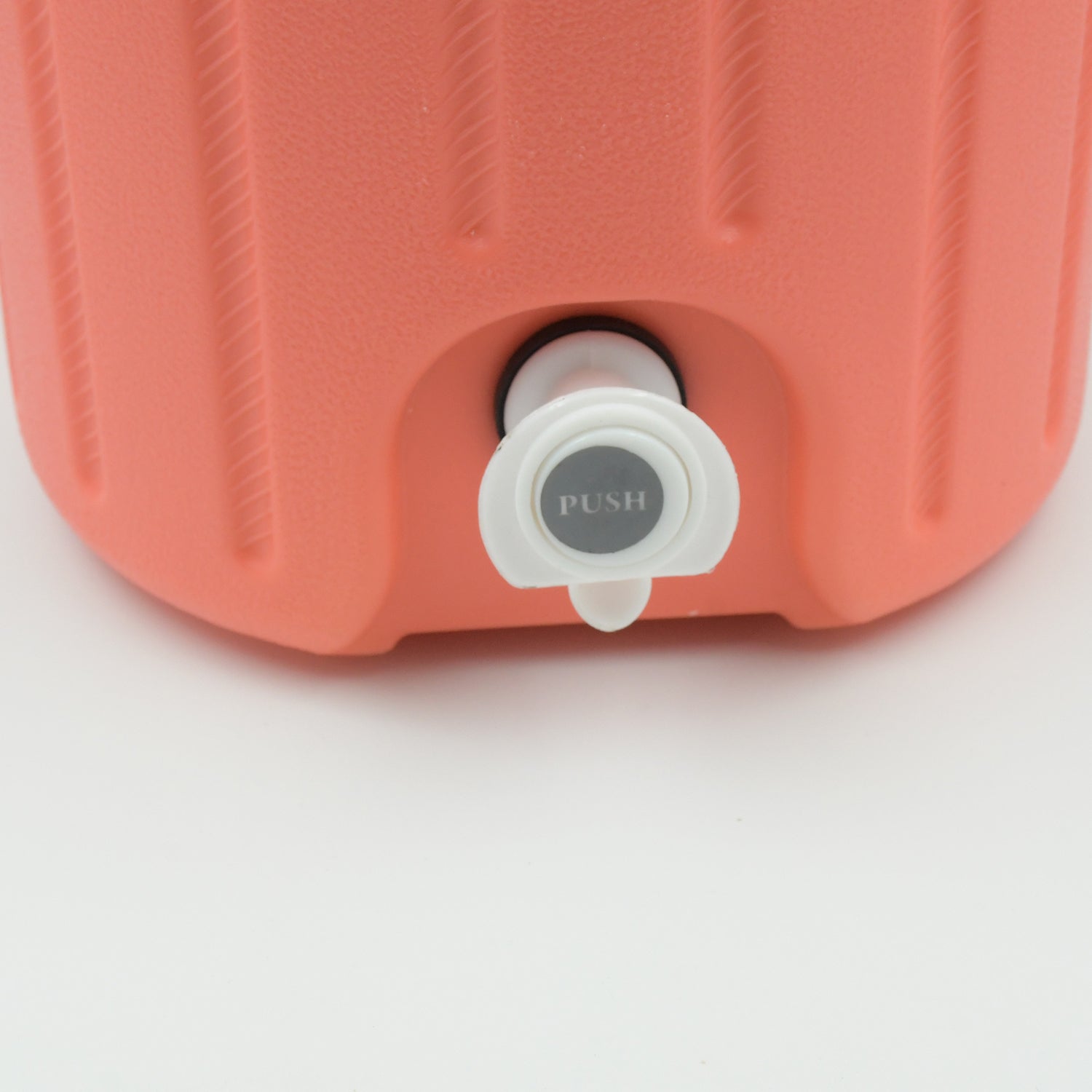 Insulated Plastic Water Jug with Tap & Handle - BuyItOnline